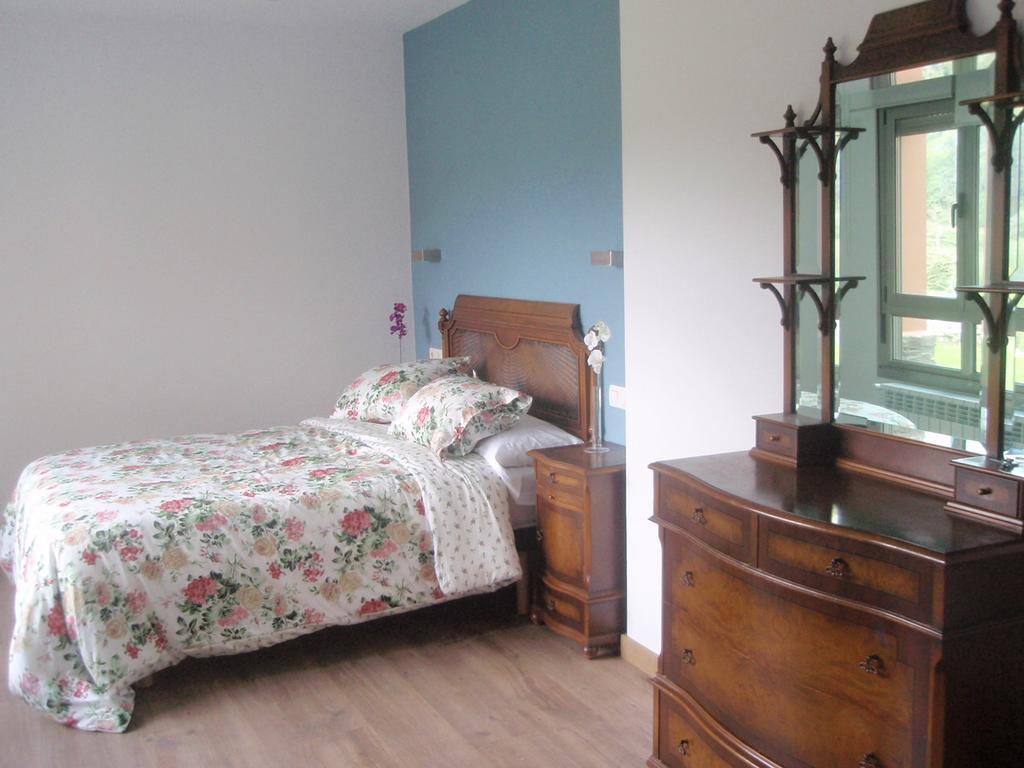 Apartamentos Arcos Del Esva Luarca Bagian luar foto