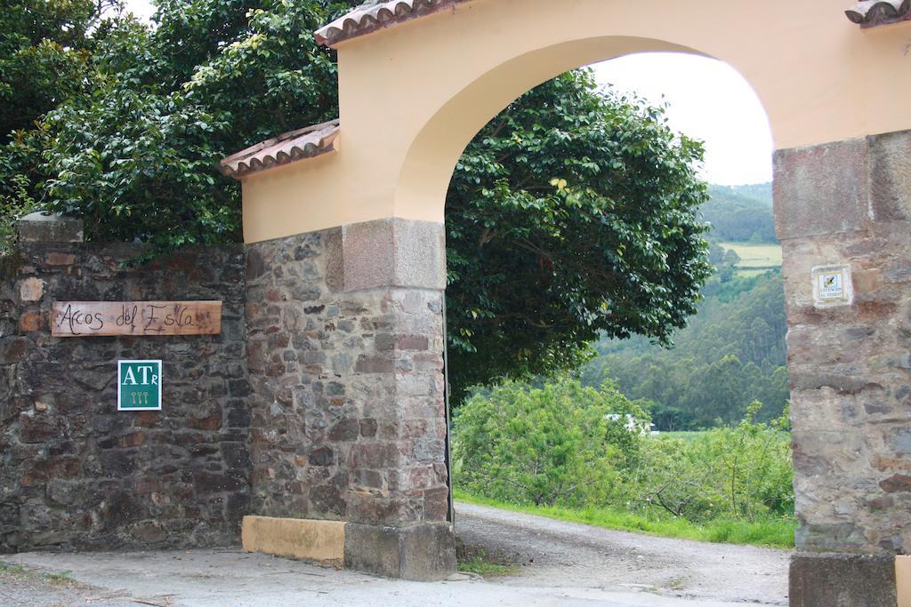 Apartamentos Arcos Del Esva Luarca Bagian luar foto