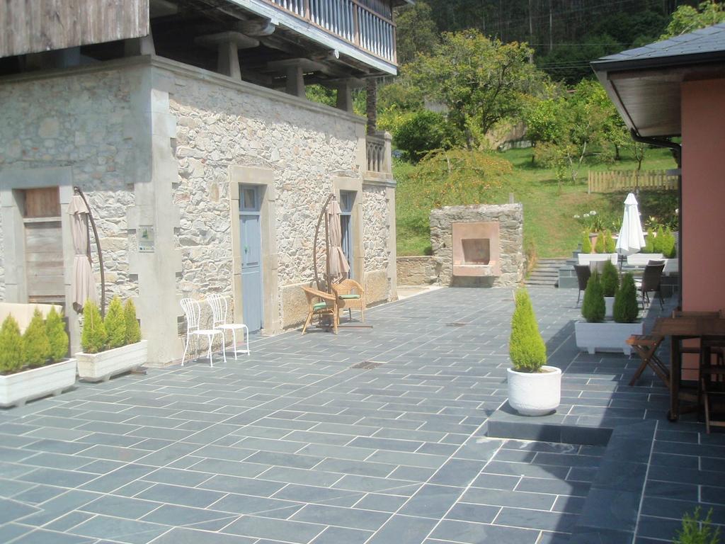 Apartamentos Arcos Del Esva Luarca Bagian luar foto